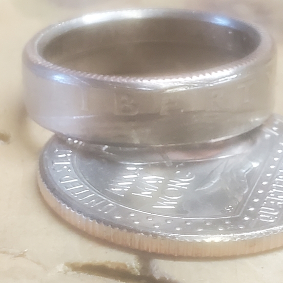 2022 quarter dollar coin ring - Picture 3 of 4